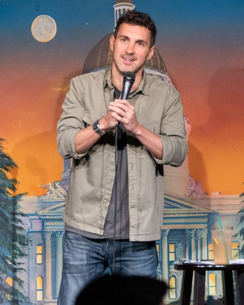 Mark Normand does not have a kid yet